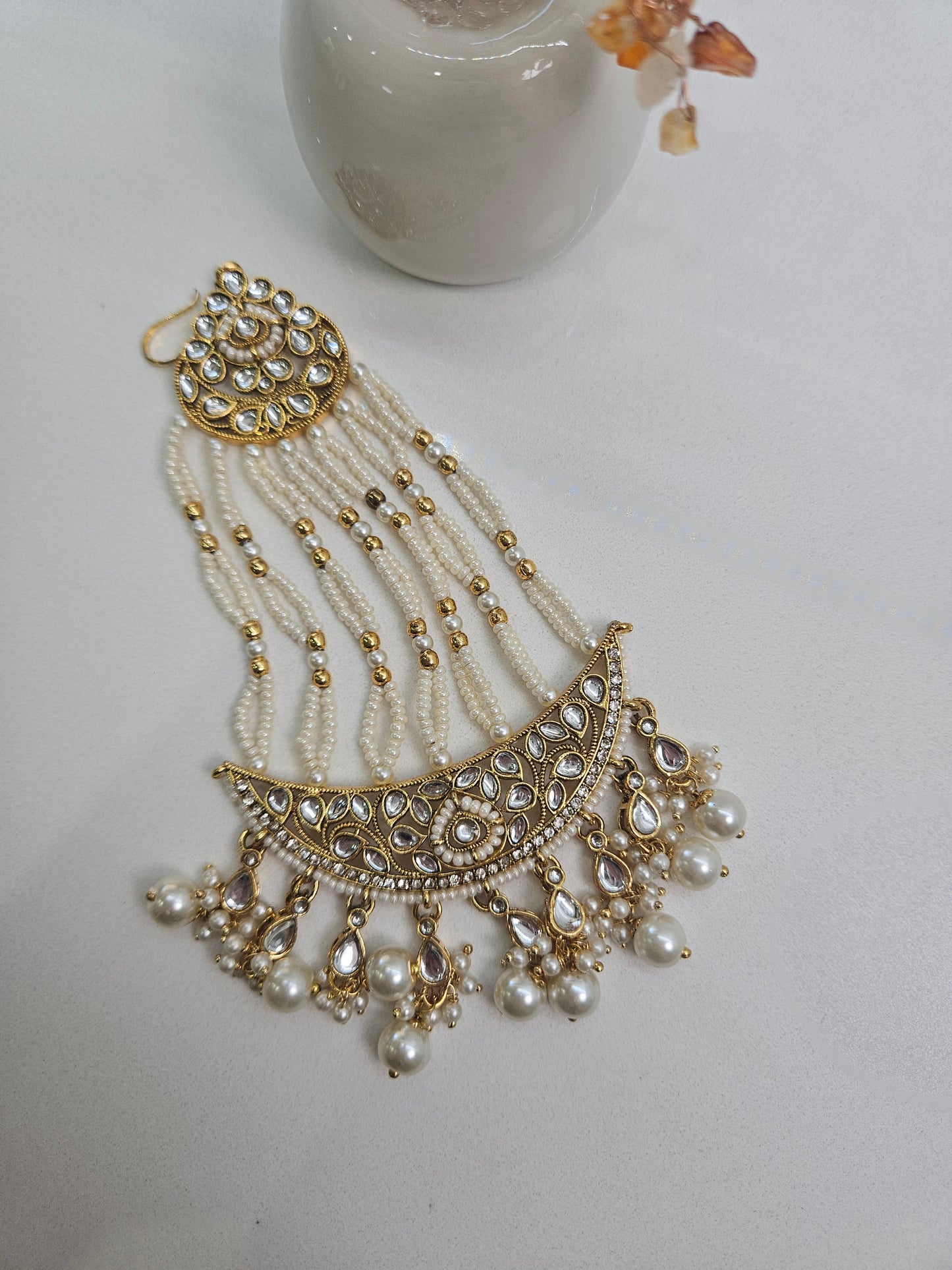 Elegant Multi-Strand Pearl Passa