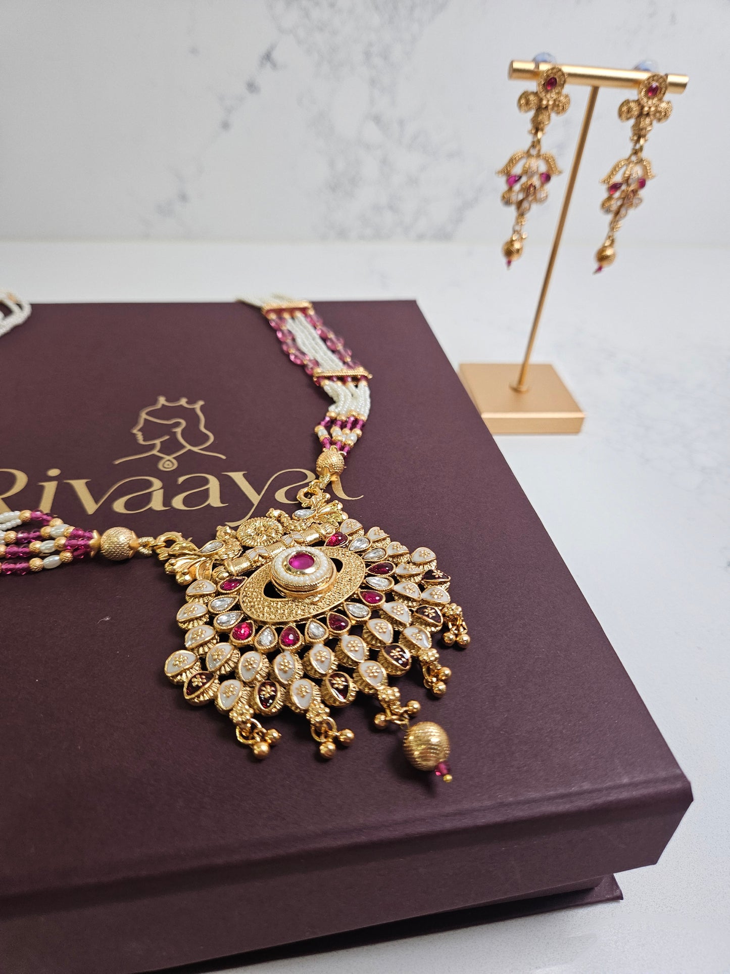 Pearl and Semi-Precious Stone Temple Set