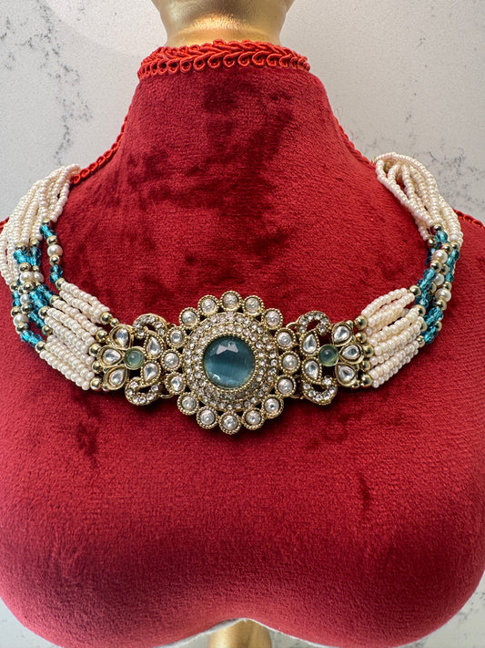 Choker Necklace Set