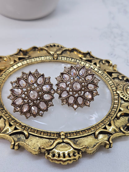 Kundan Studs