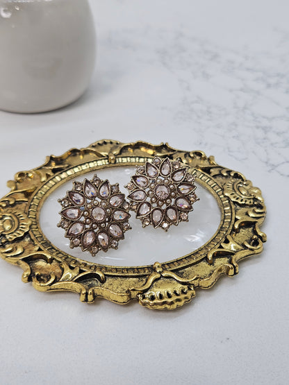Kundan Studs