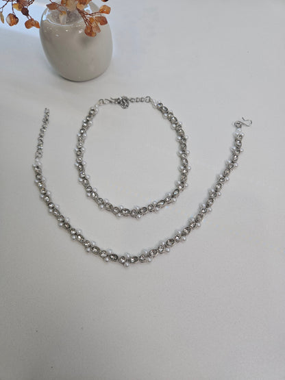 Aria Pearl Drop Anklets