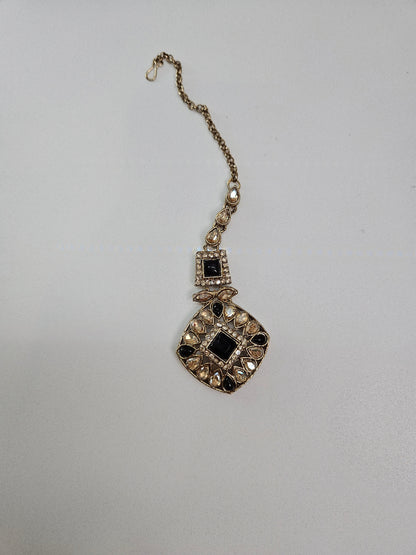 Choker Set with Crystals