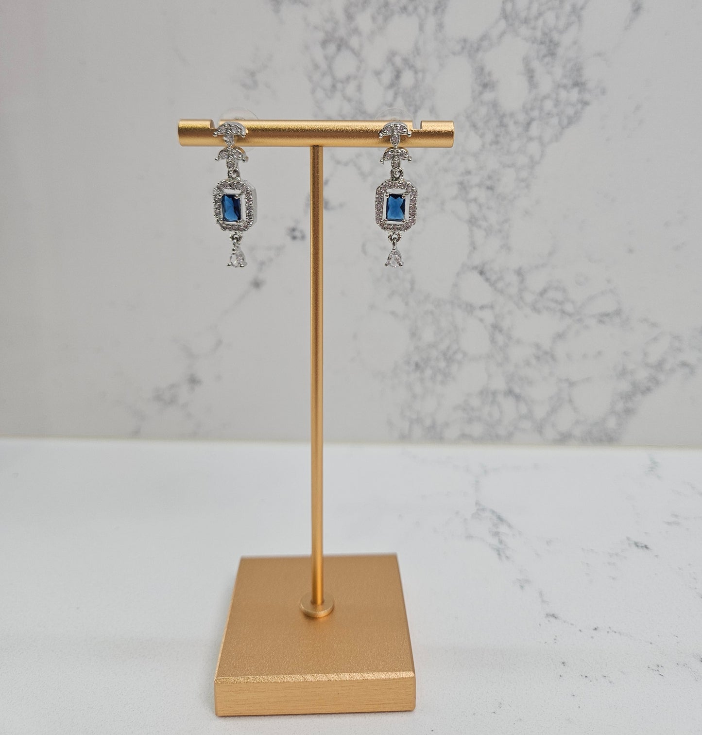 Amelia AD Necklace Set