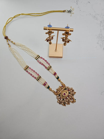 Pearl and Semi-Precious Stone Temple Set