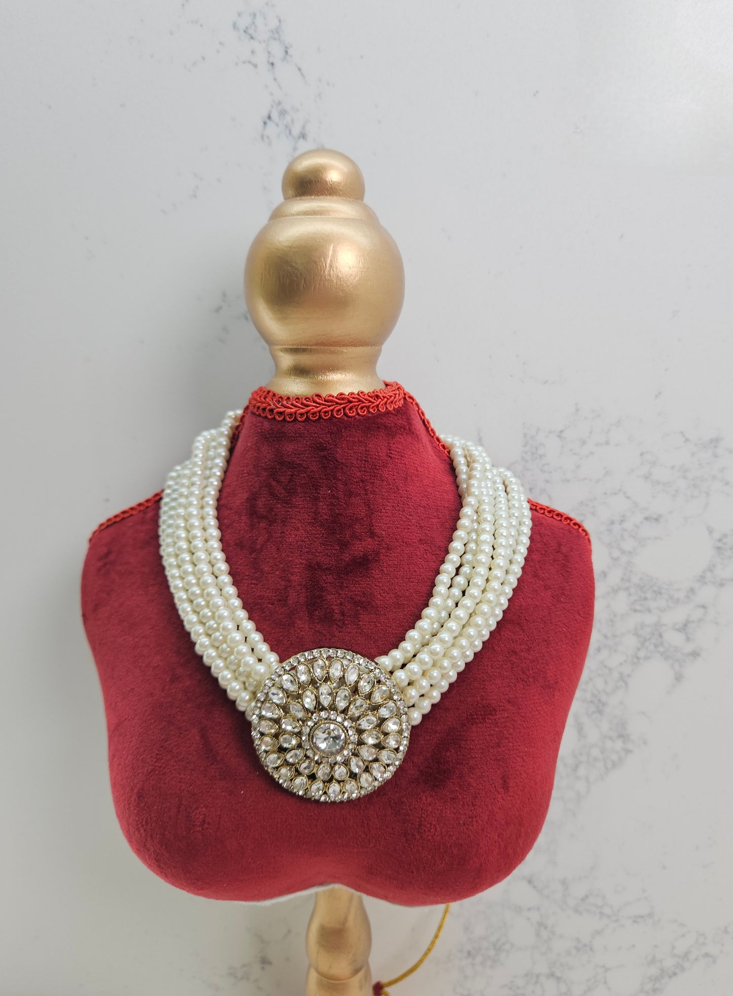 Pearl Choker Necklace Set