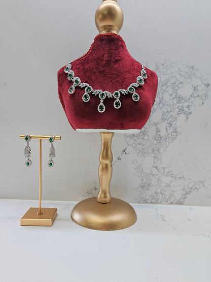 AD Necklace Set