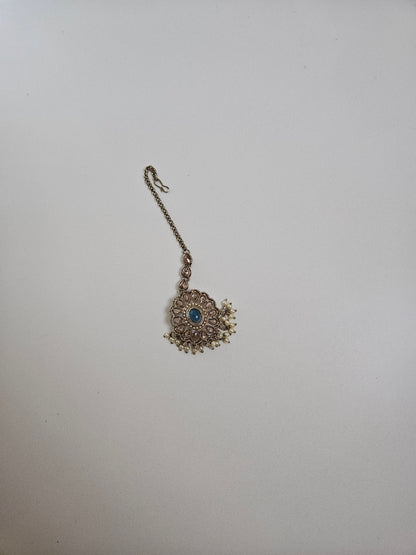 Victorian-Inspired Kundan Necklace Set