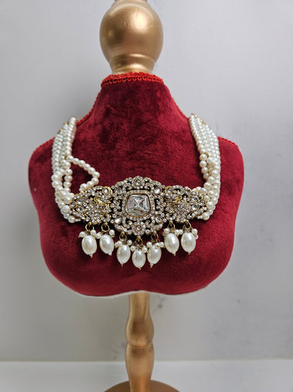 Gold Kundan Pearl Choker Set