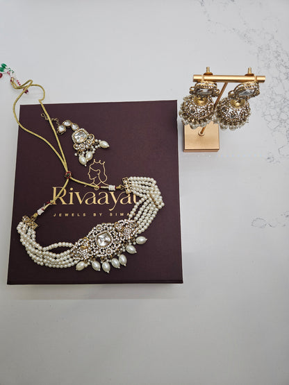 Gold Kundan Pearl Choker Set