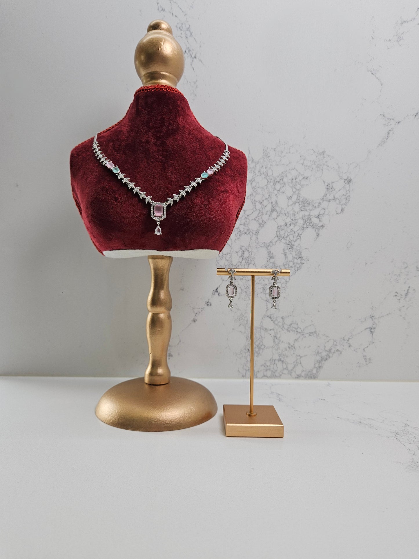 Amelia AD Necklace Set