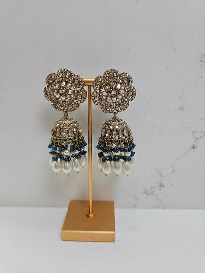 Antique Gold-Toned Kundan Polki Choker