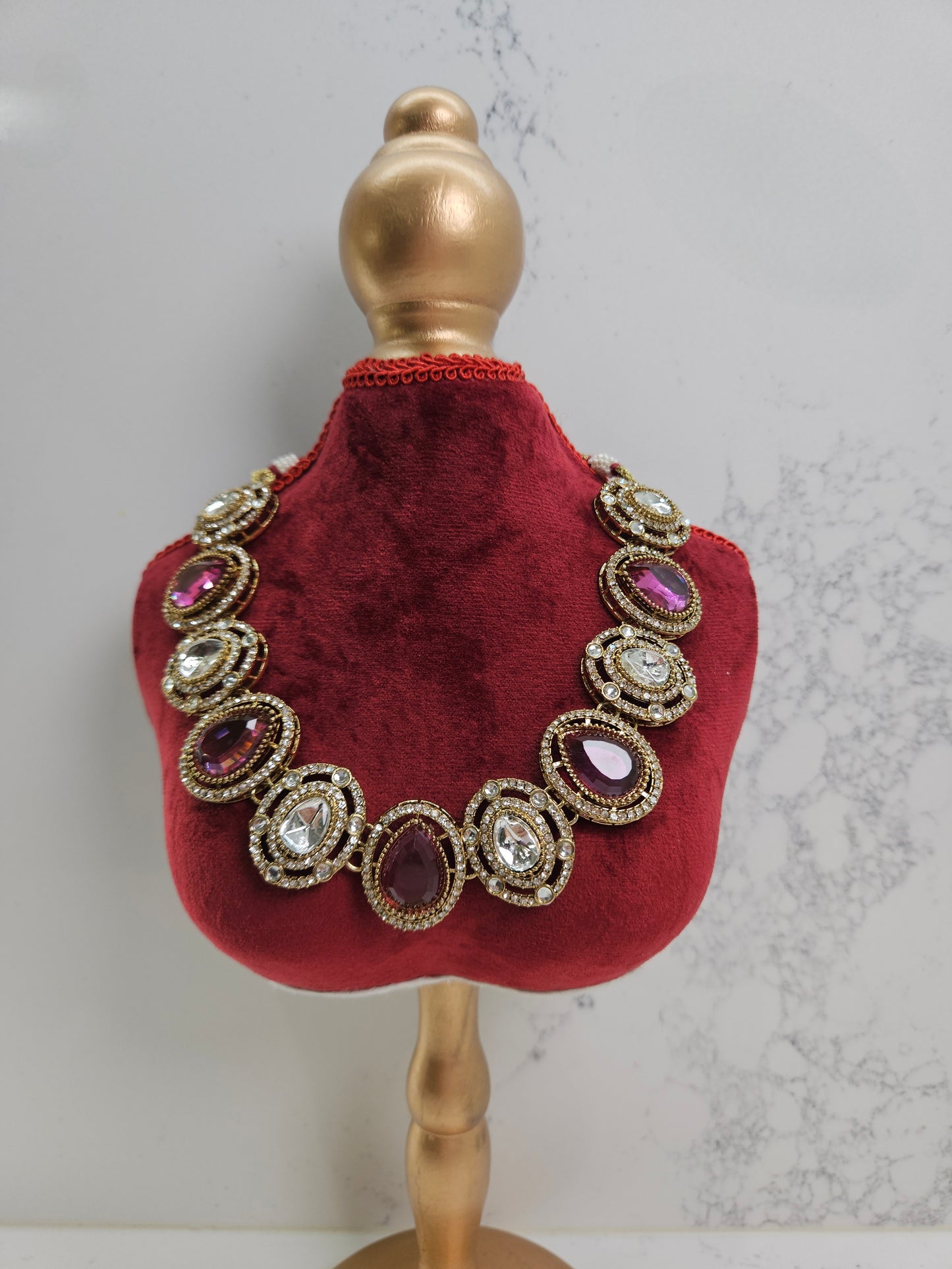 Kundan Necklace with Gemstones