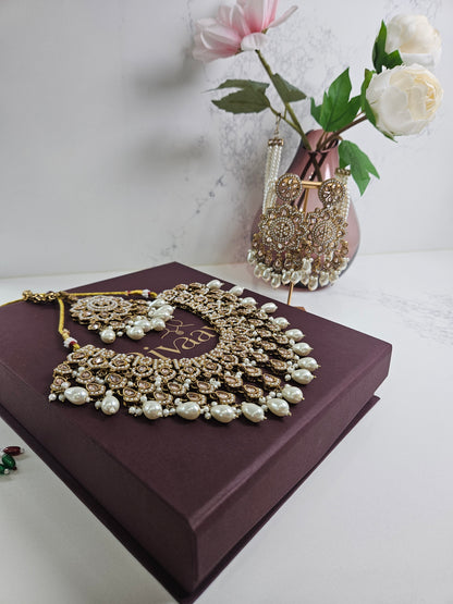 Noor-e-Rivaayat Necklace Set