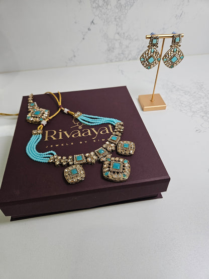 Choker Set with Crystals