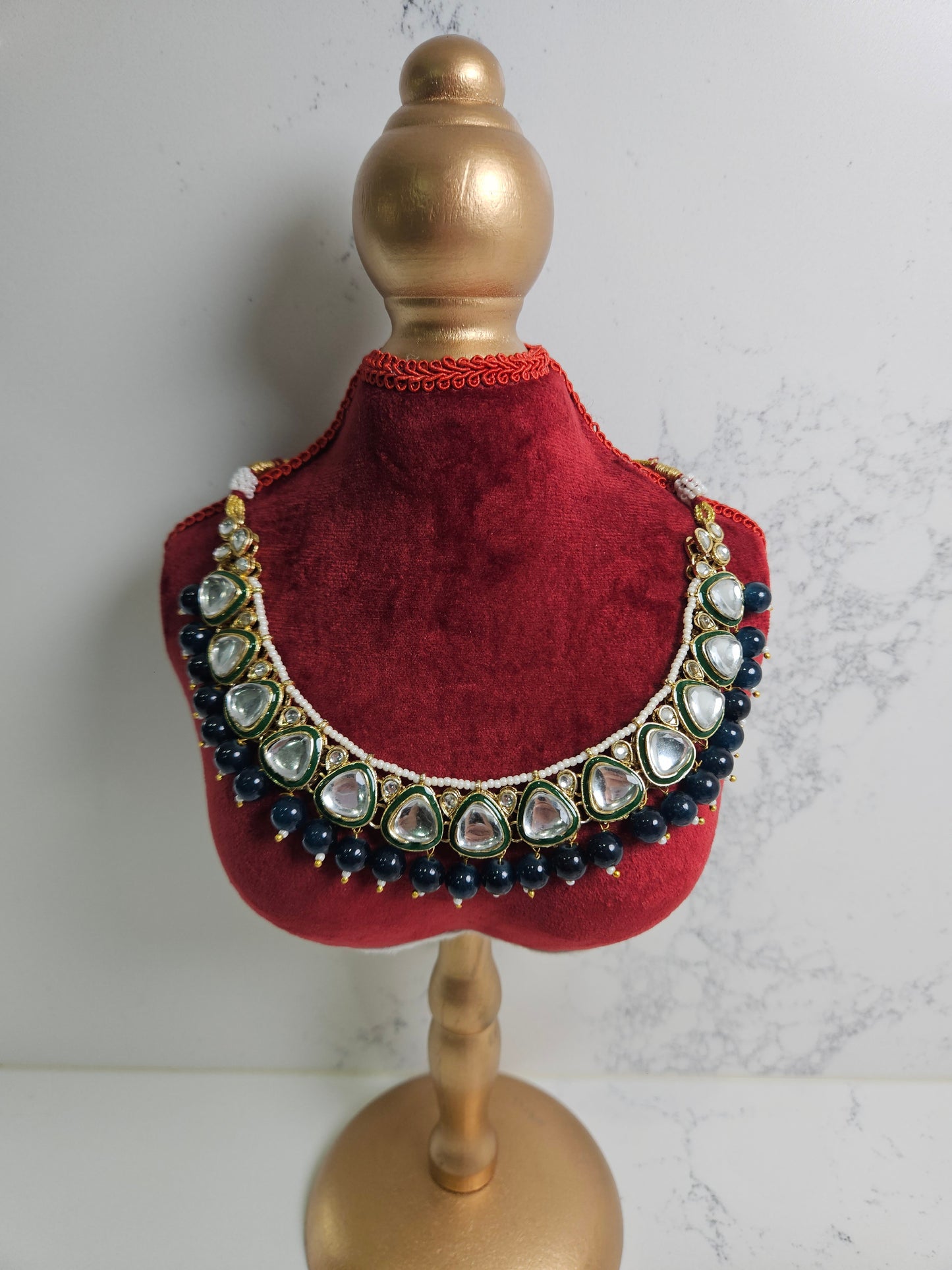 Neelam Noor Kundan Choker