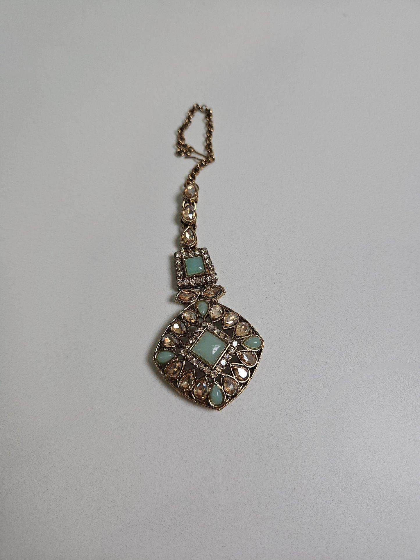 Choker Set with Crystals