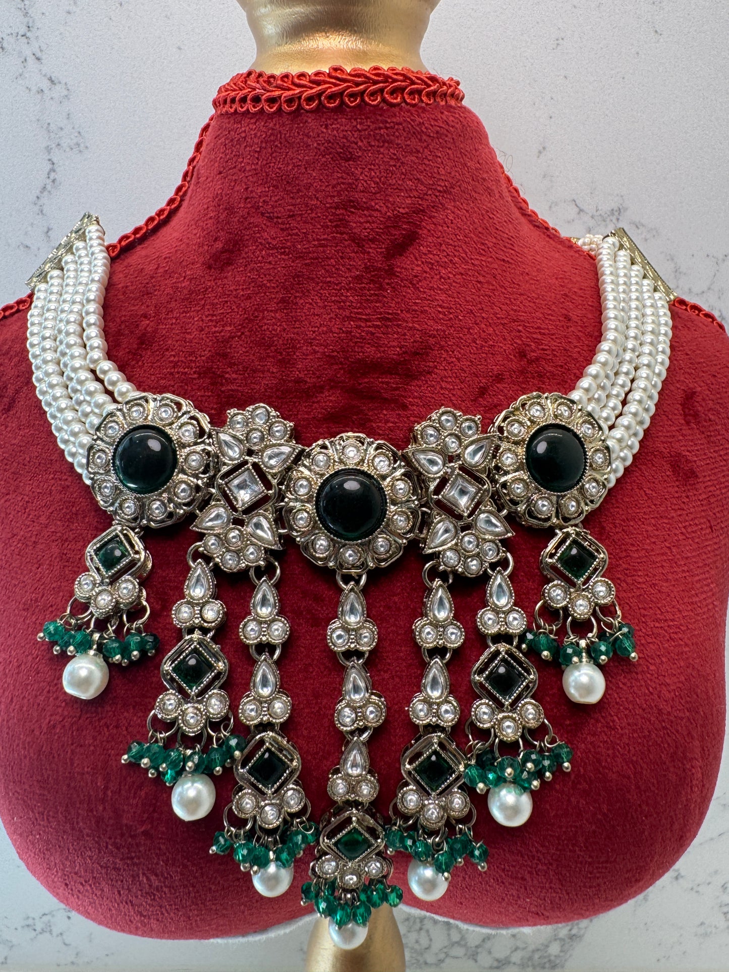Waterfall Kundan Necklace Set