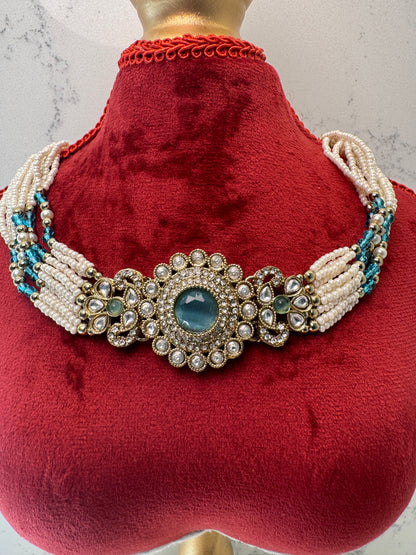 Choker Necklace Set