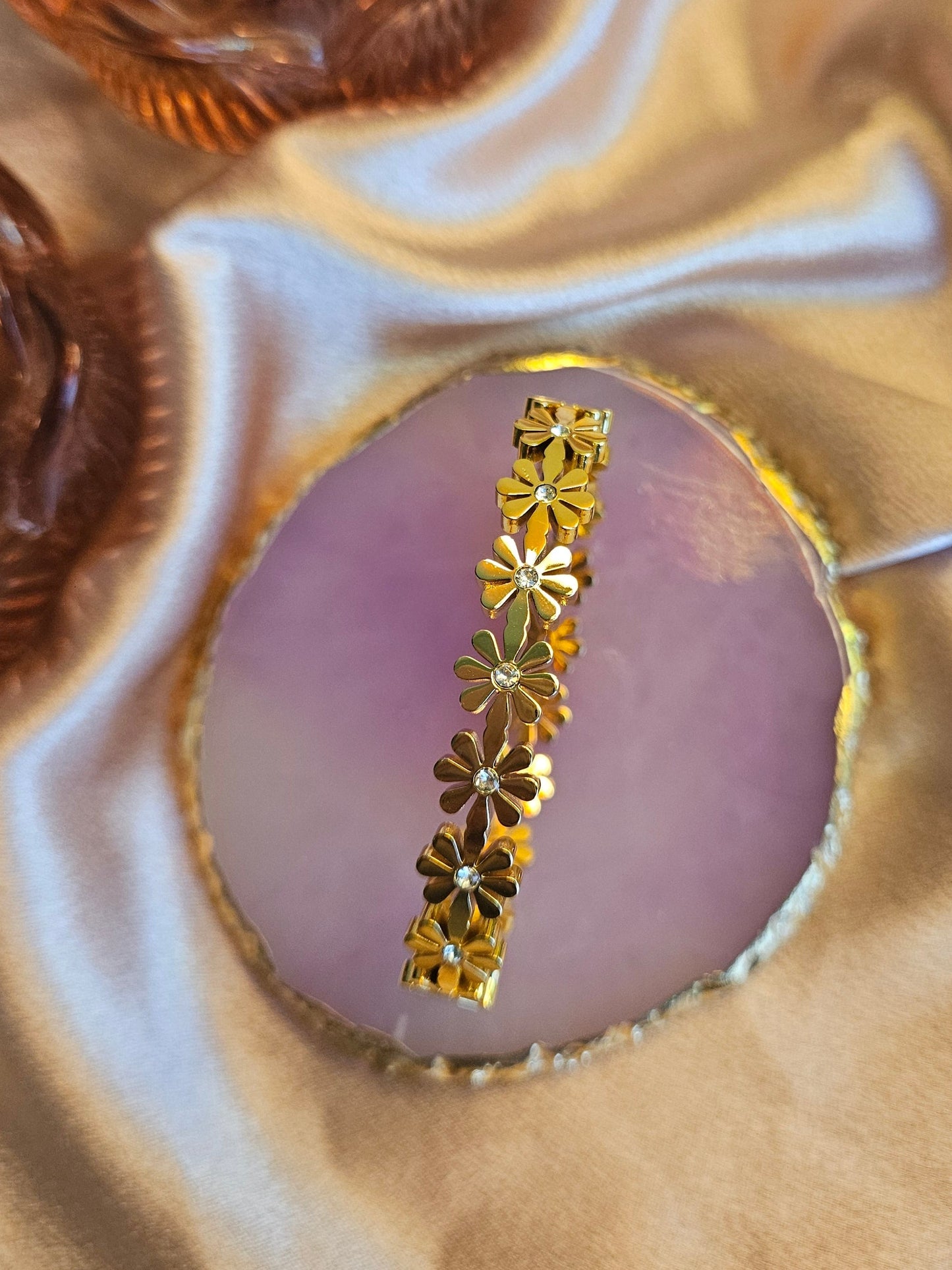 Golden Blossom Openable Bracelet